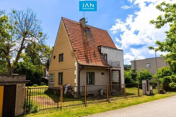 Prodej rodinného domu, 106 m2, pozemek 1242 m2 - Dobřichovice - JAN Reality