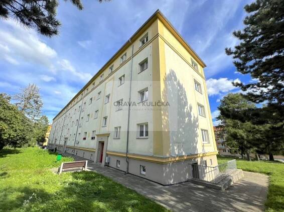 Pronájem bytu 2+1, ul. Cementářské sídliště, Hranice, 56 m2, 12 900 Kč/měs