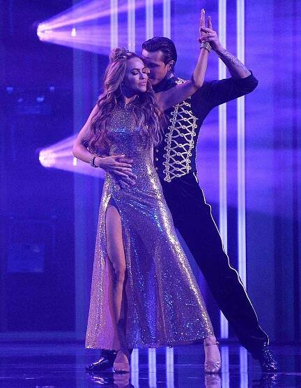Chrishell Stause's Fans Support Her After She Lands in Bottom Three During DWTS Premiere