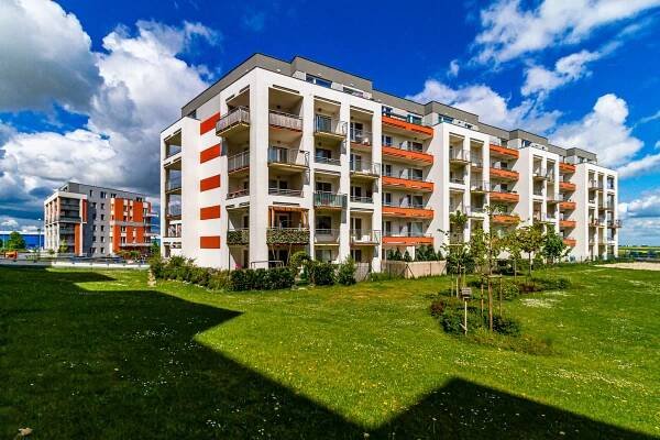 Prodej bytu 1+kk - 32 m², Praha 5 - Zličín | Artem Saykin