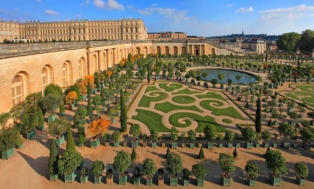 Palace of Versailles Facts