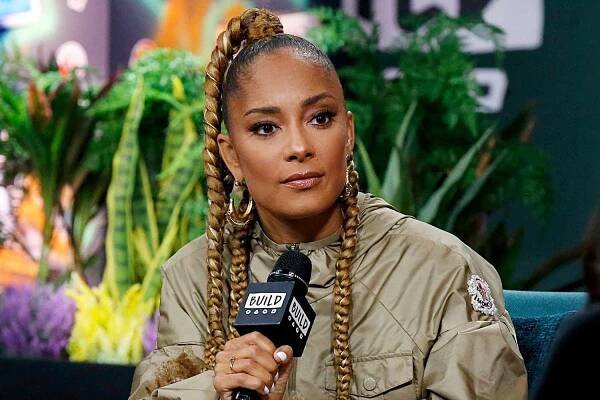 Amanda Seales Says She Left The Real Because It 'Felt Like a Betrayal to My People'