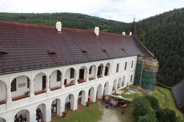 Velhartice oživí Štíty stříbrného lva, uvidíte dobové ležení i táborovou kuchyni