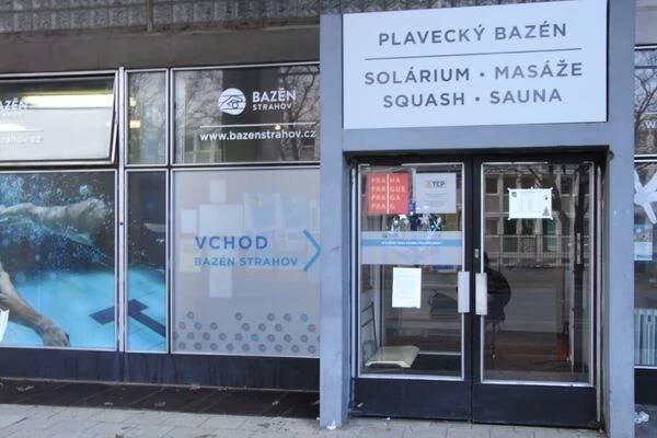 Krytý plavecký bazén Strahov foto 1