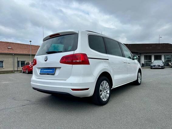 Volkswagen Sharan 2.0 TDI 103 KW DSG -7 Míst- CZ