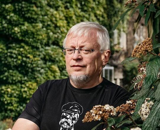 Jak se dívali na rozdělení federace Slováci. Mečiar se rozdělení bál, říká spisovatel Kosatík