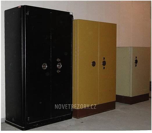 Trezorová ohnivzdorná skříň "Kovona" jednodveřová - BAZAR / 280 kg - SLEVA !!! - NoveTrezory.cz