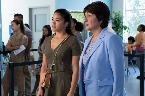 Neposkvrněná Jane - Chapter Seventy-Nine - Z filmu - Gina Rodriguez, Ivonne Coll