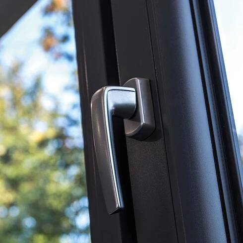Türdrücker / Griffe | BE Bauelemente GmbH – BE Fenster und Türen