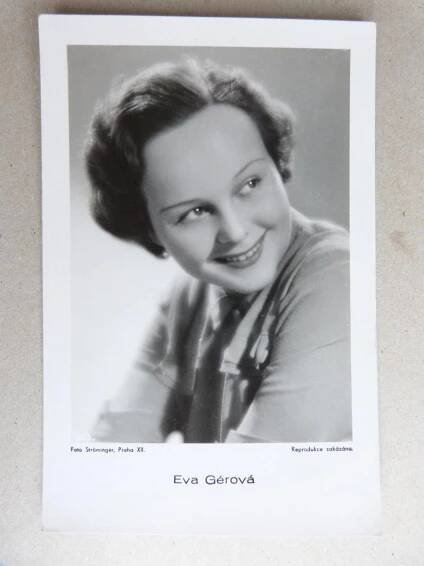 EVA GÉROVÁ - HEREČKA FOTOGRAFIE - POHLEDNICE