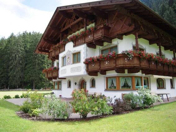 Pension Peter Stubai