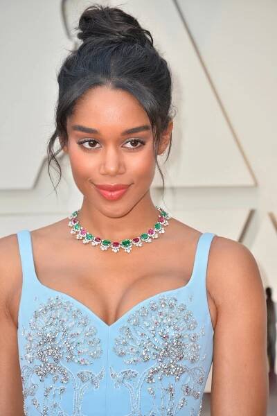 50 Celebrities Who Looked Gorgeous with Bangs