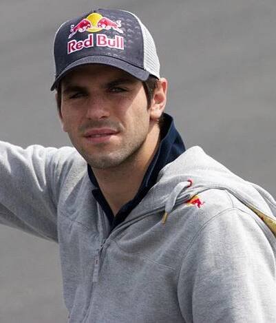Soubor:Jaime Alguersuari Canada 2010 cropped.jpg