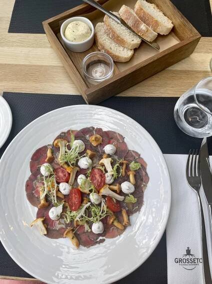 SEZÓNA LIŠEK italská pizzerie a restaurace