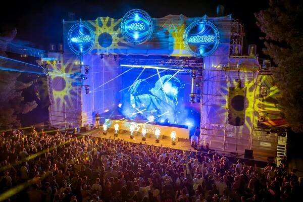 Přípravy na festival Mácháč začaly. Pláž Klůček bude celý týden uzavřená