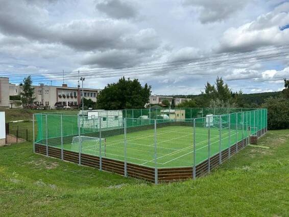 Otevření nového víceúčelového hřiště s umělým povrchem - Oficiální stránky obce Kladruby
