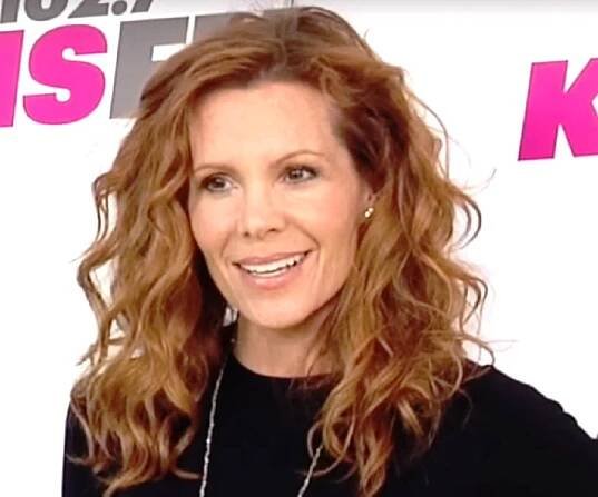 Robyn Lively