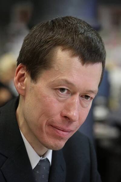 Okamurům zemřel otec, bratři odložili spory. „Drželi jsme ho za ruce,“ vzkázal Hayato