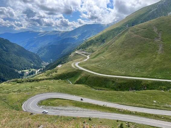 Moto trip Rumunsko - 2. DÍL - Transalpina a Medvědi! - Biker Boyz Garage