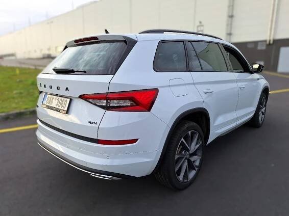 Aukce Škoda Kodiaq 140 kW Sportline 4x4 DSG do 13. 1. - 13:53 | AutoAukce.cz