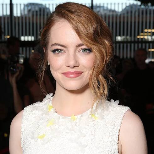 Emma Stone Billie Jean King — Actress Transforms Into Tennis Great for Movie