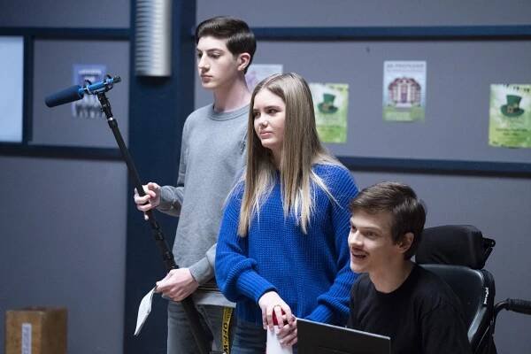 Život beze slov - W-H-- Wheelchair P-L-- Planet - Z filmu - Mason Cook, Kyla Kenedy, Micah Fowler