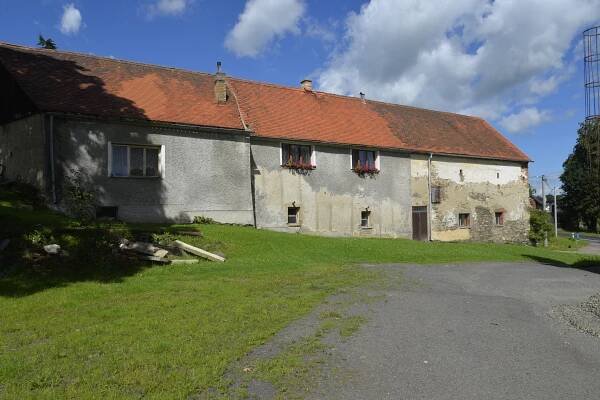 Hlavňovice (zámek) – Wikipedie