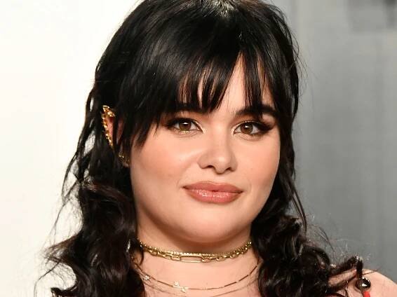 “Euphoria” Star Barbie Ferreira Calls On-Set Drama Rumors “Untrue”
