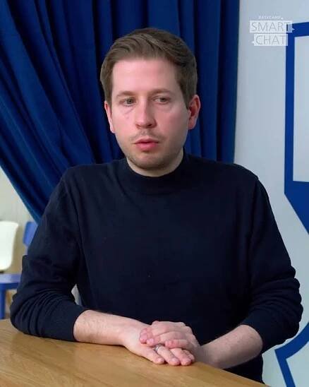 BASECAMP SMART CHAT mit Kevin Kühnert: Was kann der Staat gegen Desinformation tun?