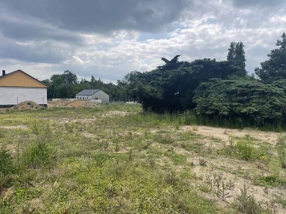 Prodej Pozemek, Mcely, okres Nymburk