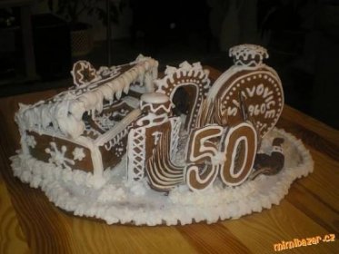 perníčkový dort k 50. narozeninám