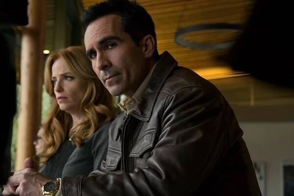 Batesův motel - Jak se láme světlo - Z filmu - Jaime Ray Newman, Nestor Carbonell
