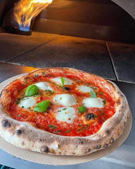 Pizza jak ji znáte i neznáte. Ochutnejte Itálii v Holešovicích - Proti šedi