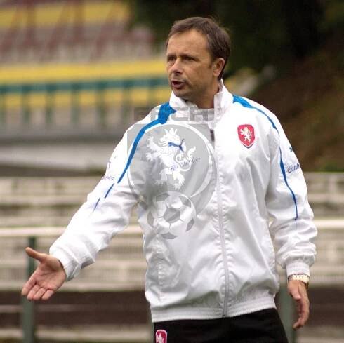 Podzimní kempy dívek do 13 let jsou za námi | FOTBAL.CZ