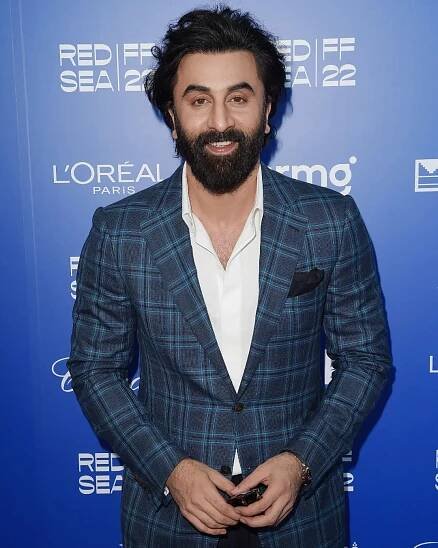 Ranbir Kapoor Height Age Girlfriend Wife Family Biography