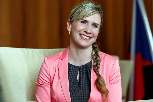 Valachová: Za neúspěch u maturit mohou studenti, ne testy