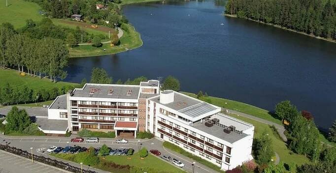 Hotel Adamantino*** v Luhačoviciach | Porovnání pobytů | Recenze