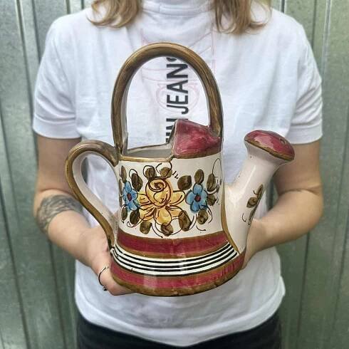 Vintage ručně malovaná keramická konvička