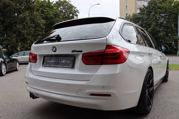 BMW 320D TOURING F31 120kW - náhled 10