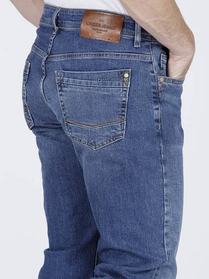 Pánské džíny CROSS JEANS Antonio klasicky modré-seprané | EXE JEANS | Specialisté na džíny Mustang, Cross, Mavi a další