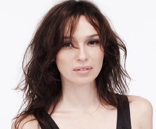 Ariadna Gil Biography - Facts, Childhood, Family Life & Achievements