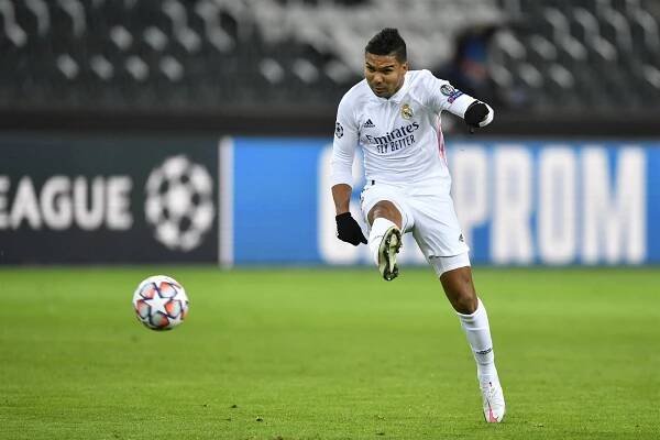 Real Madrid v Lize mistrů podruhé ztratil, Bayern má třináctou výhru