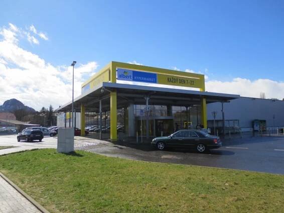 Albert hypermarket Bílina (INTERSPAR) :: U Albertu