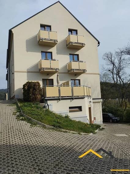 Pronájem bytu 2+kk (73m2) , lodžie 14m2, Náchod - Ruská