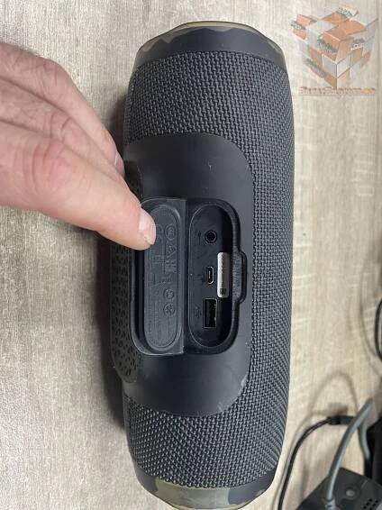 Bluetooth repro JBL-1