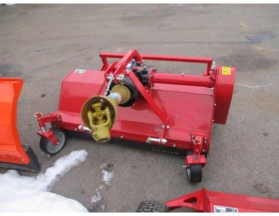 Vertikutátor za traktor ST 125 Vertikutátor za traktor ST 125