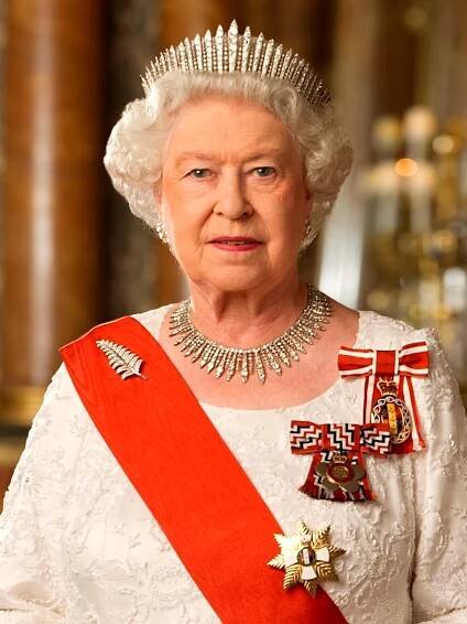R.I.P. Královna Alžběta II., Elizabeth Alexandra Mary Windsor - Proti šedi
