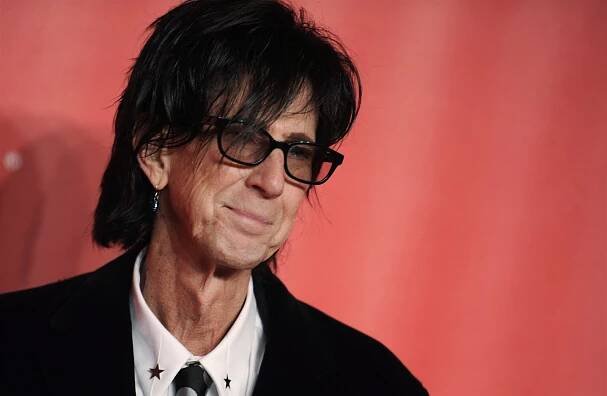 Ocasek zemřel na srdeční chorobu umocněnou rozedmou plic, doma jej našla topmodelka Pořízková