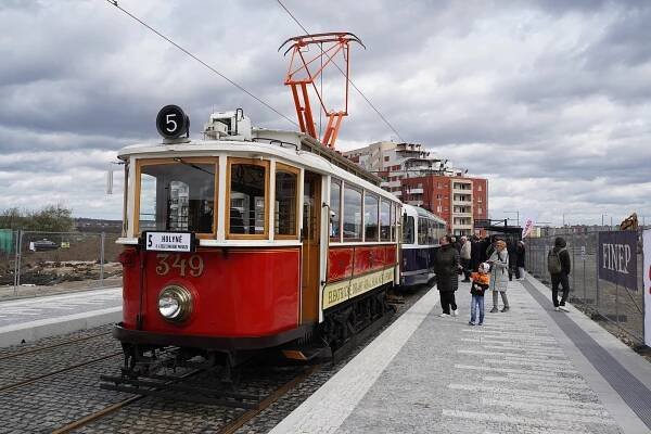 Investice za miliardu. Praha chystá nové linky pro trolejbusy i tramvaje