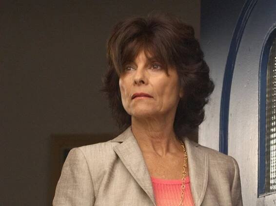 Dexter - Život jako ve snu - Z filmu - Adrienne Barbeau